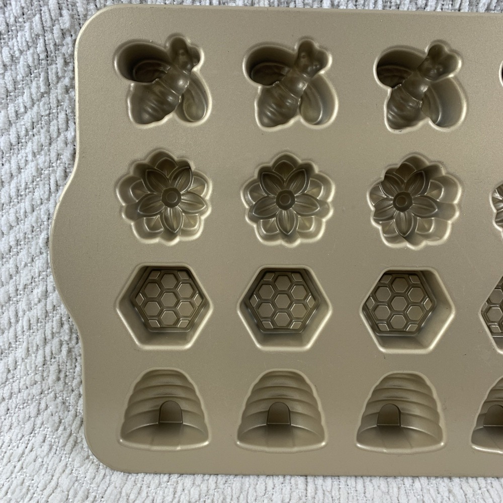Nordic Ware Gold Bee, Flower & Hive Mini Cakelet Pan - Picture 2 of 16
